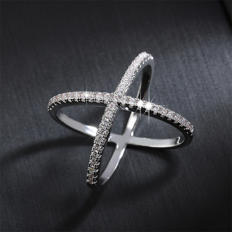 Women's Elegant Crossover Ring