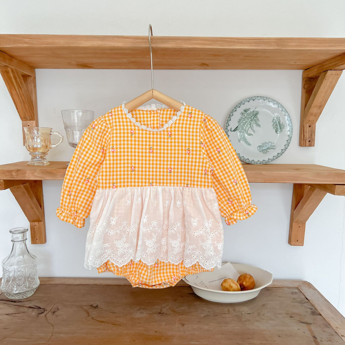 ins fall new baby children's onesie girl baby plaid small floral lace apron ha clothing climbing suit