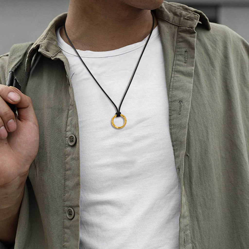 Men's Minimalist Circle Pendant Necklace
