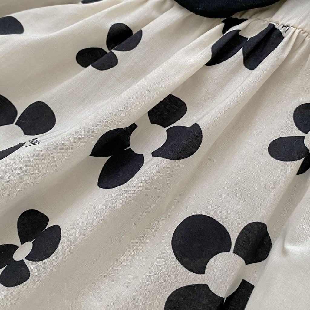 Baby clothes spring foreign style girl baby long-sleeved flowers Hayi princess bag fart climbing clothes hair band