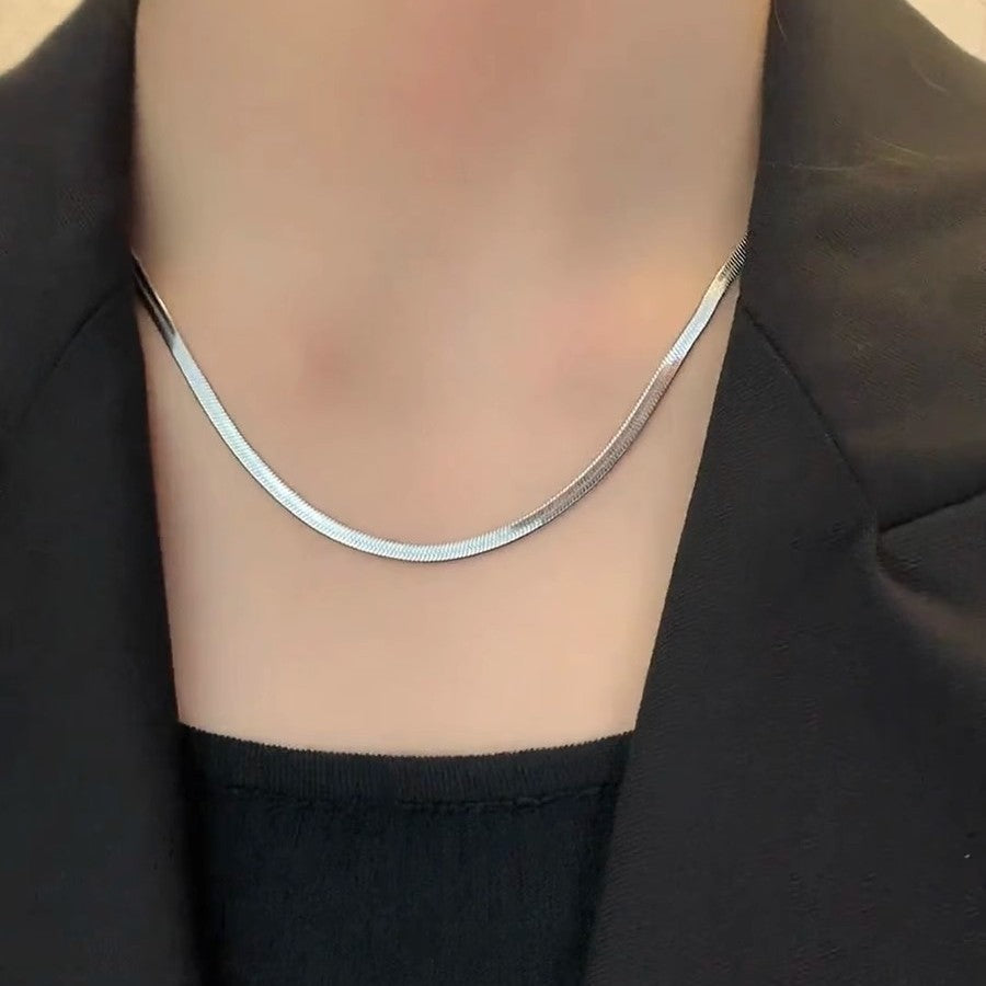 Women's Elegant Minimalist Chain Necklace