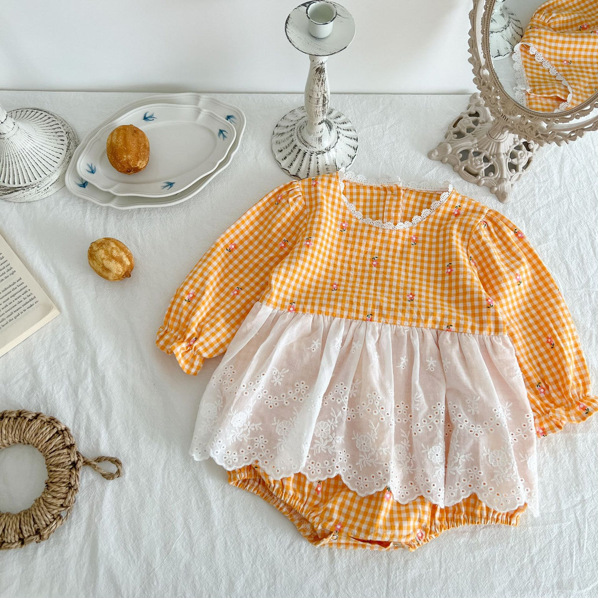 ins fall new baby children's onesie girl baby plaid small floral lace apron ha clothing climbing suit