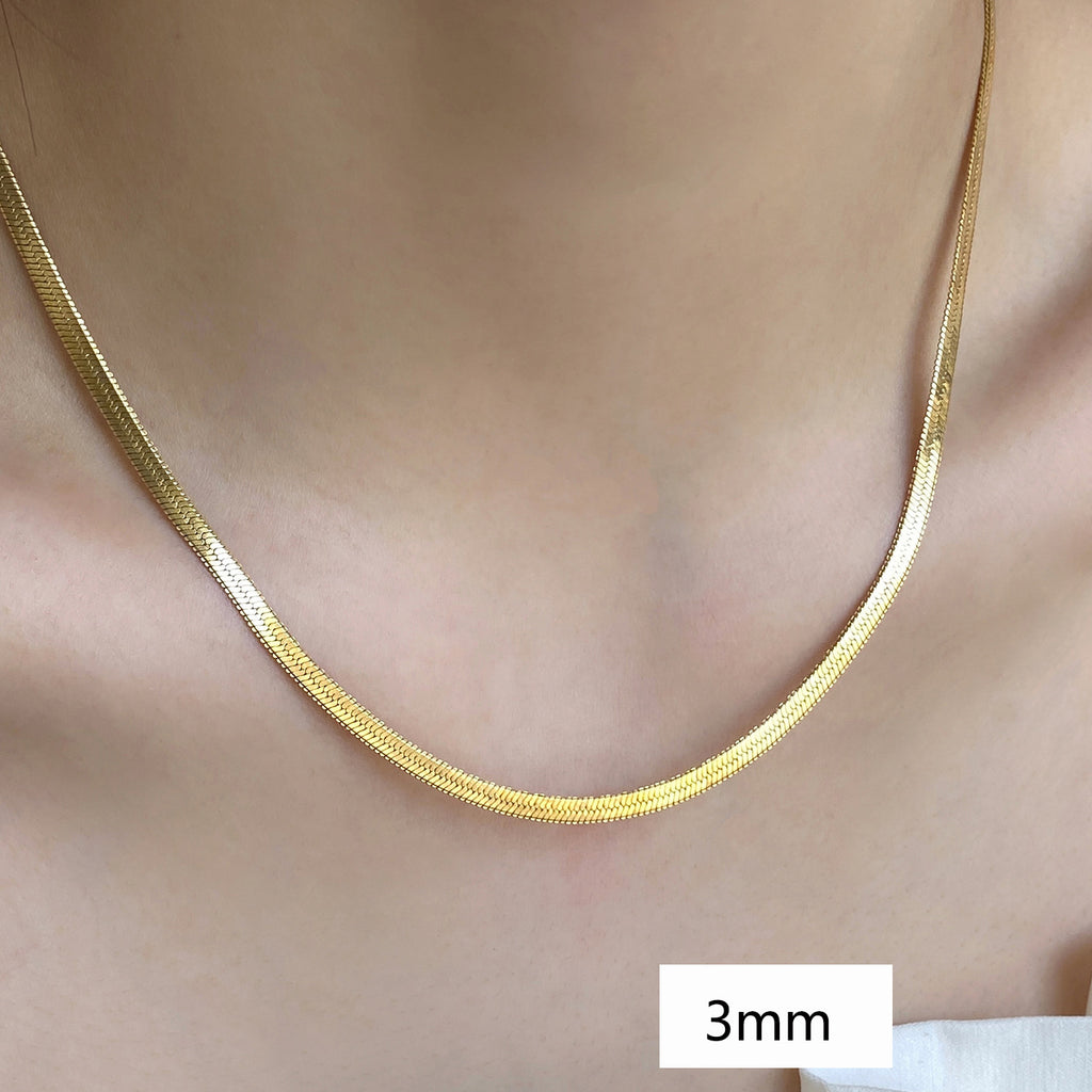 Women's Elegant Minimalist Chain Necklace