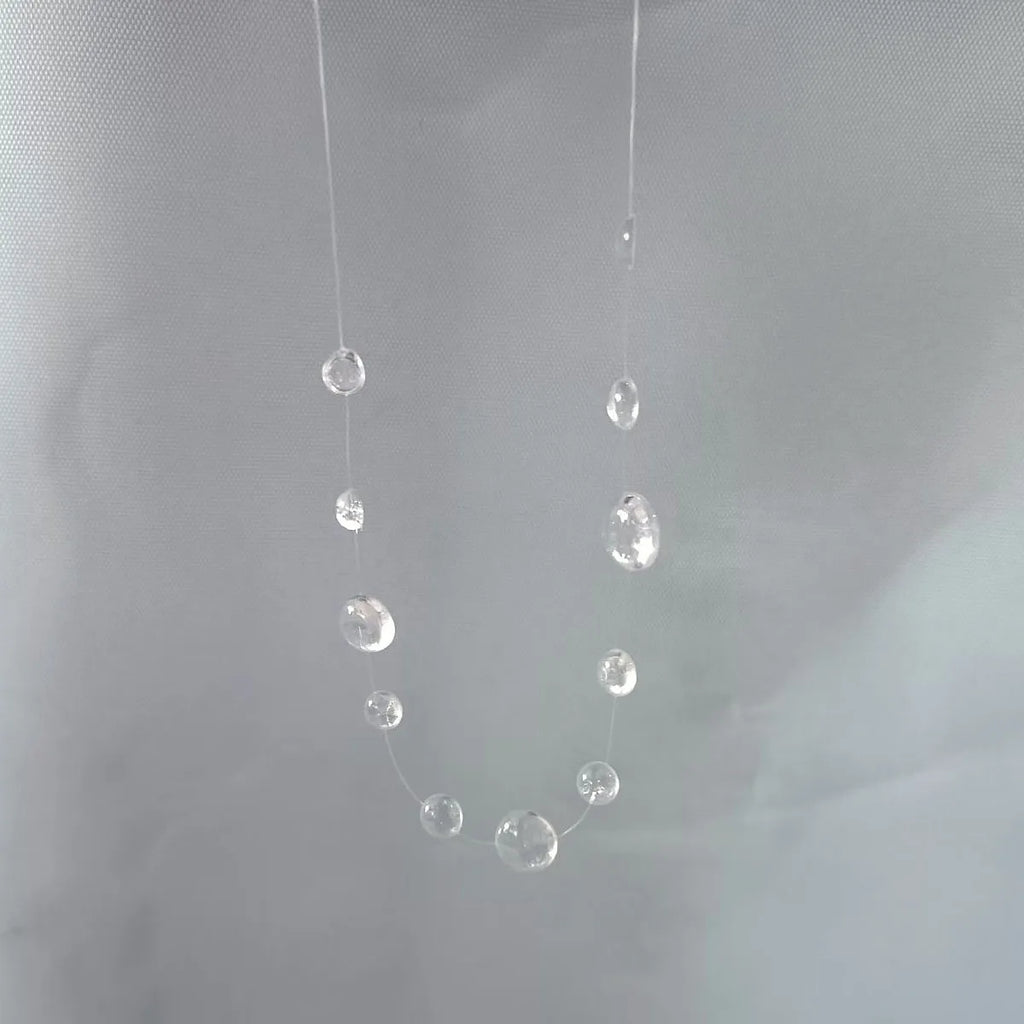 Elegant Dewdrop Pendant Necklace