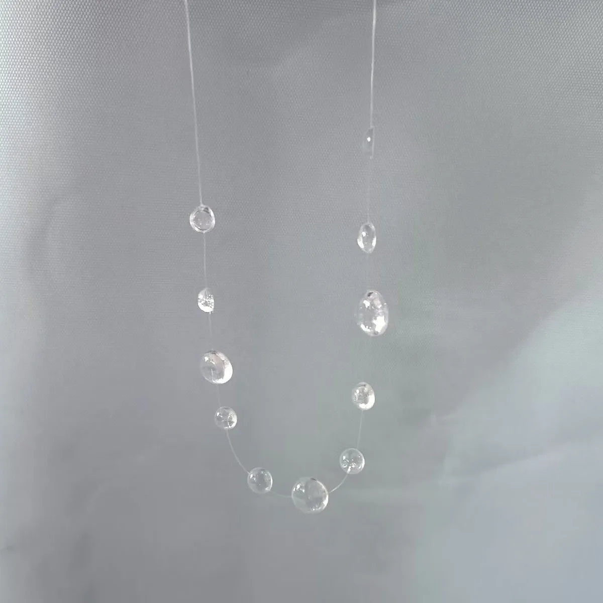 Elegant Dewdrop Pendant Necklace