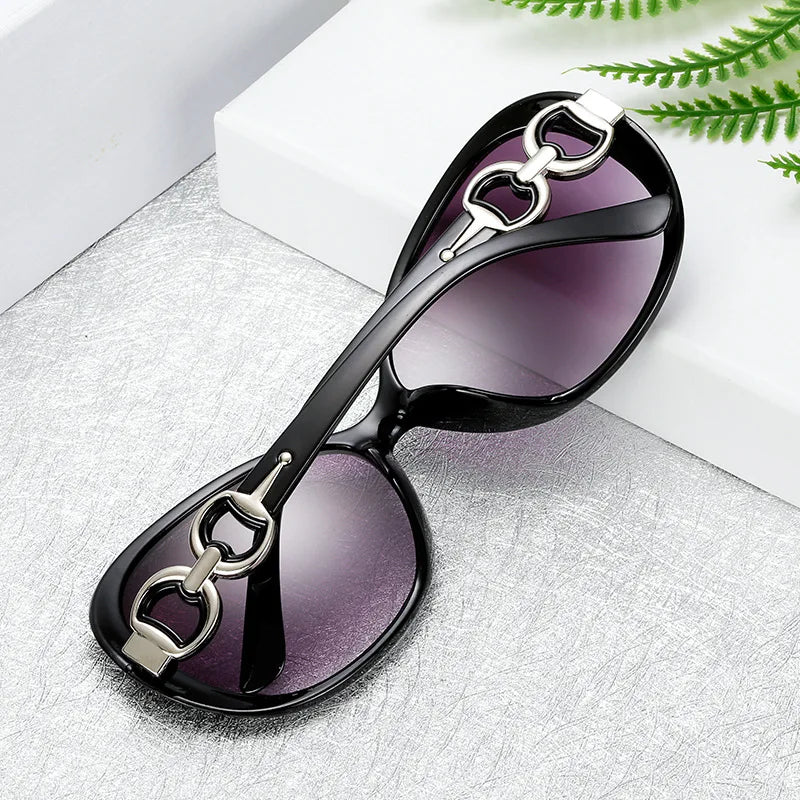 Luxury Square Sunglasses – Retro Mirror Lens