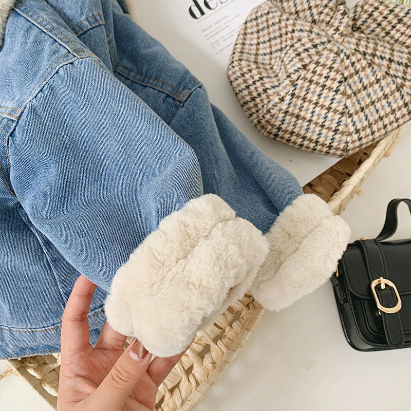 Free mail for children with plush and thick denim coat foreign 2021 winter wear new girls Korean denim boys