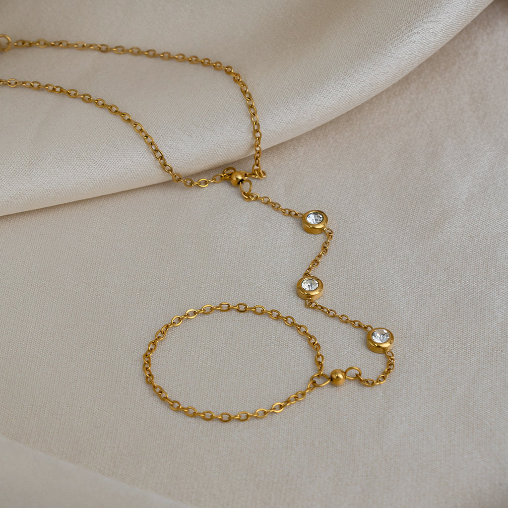 Yiyi high-end white finger chain vacuum plated 18K, versatile and elegant jewelry for women